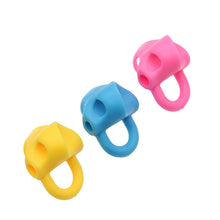 Load image into Gallery viewer, Two-Finger Pen Holder Silicone Baby Writing Tool
